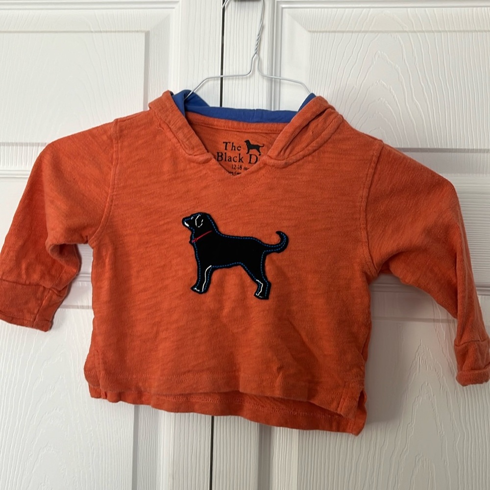 Black Dog kid’s hoodie.